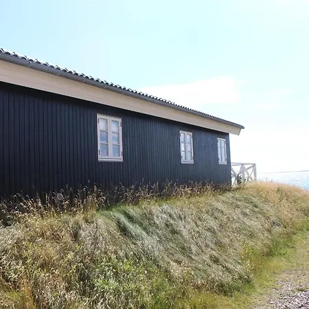 Aarne Holiday home *